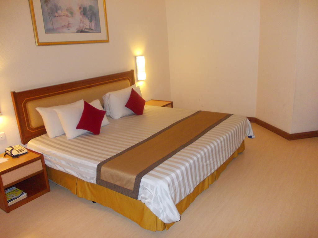 Quality Hotel Shah Alam Szoba fotó