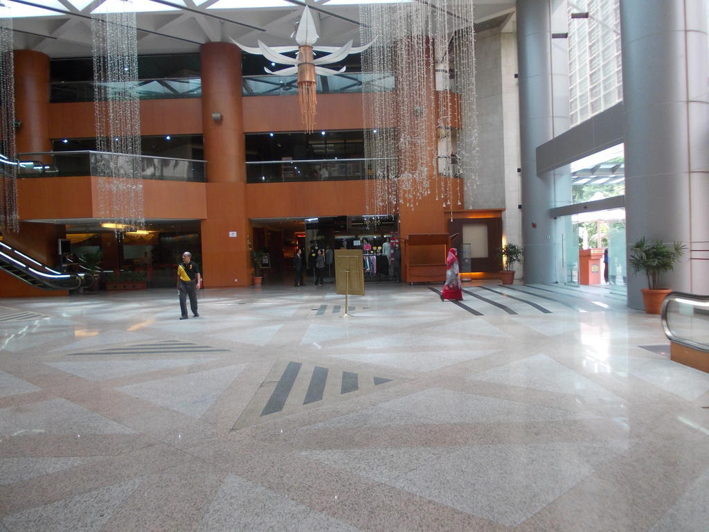 Quality Hotel Shah Alam Kültér fotó